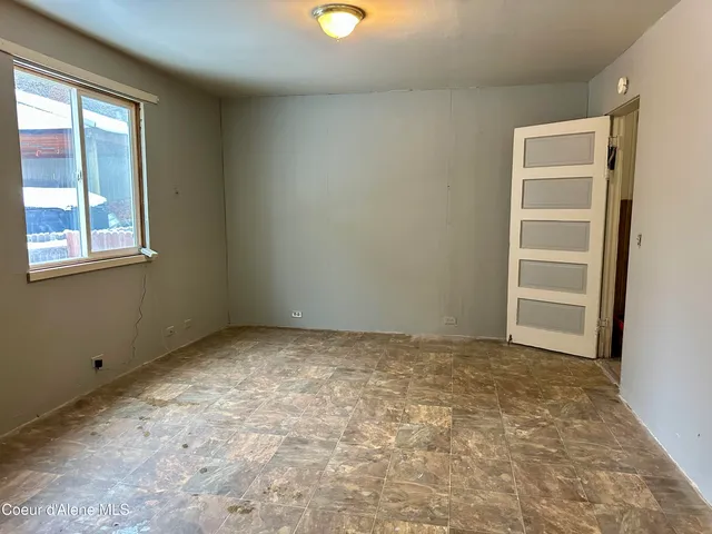 $199,999 | 615 Earle Street, Mullan, ID 83846