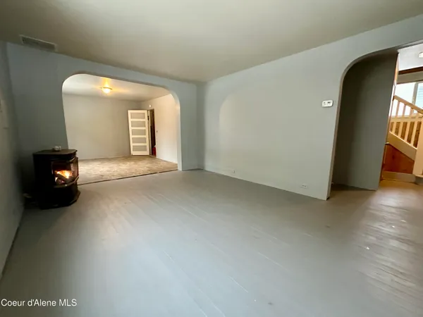 $194,999 | 615 Earle Street, Mullan, ID 83846