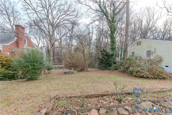 $185,000 | 202 Raymond Avenue, Charlottesville, VA 22903