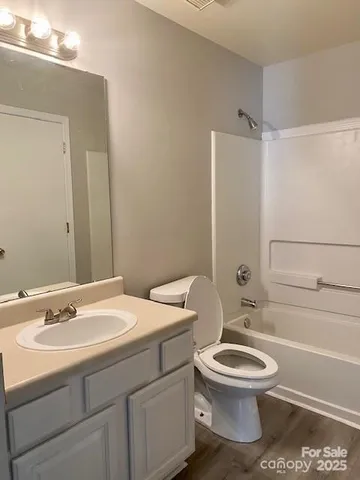 $270,000 | 9709 Campus Walk Lane, Charlotte, NC 28262