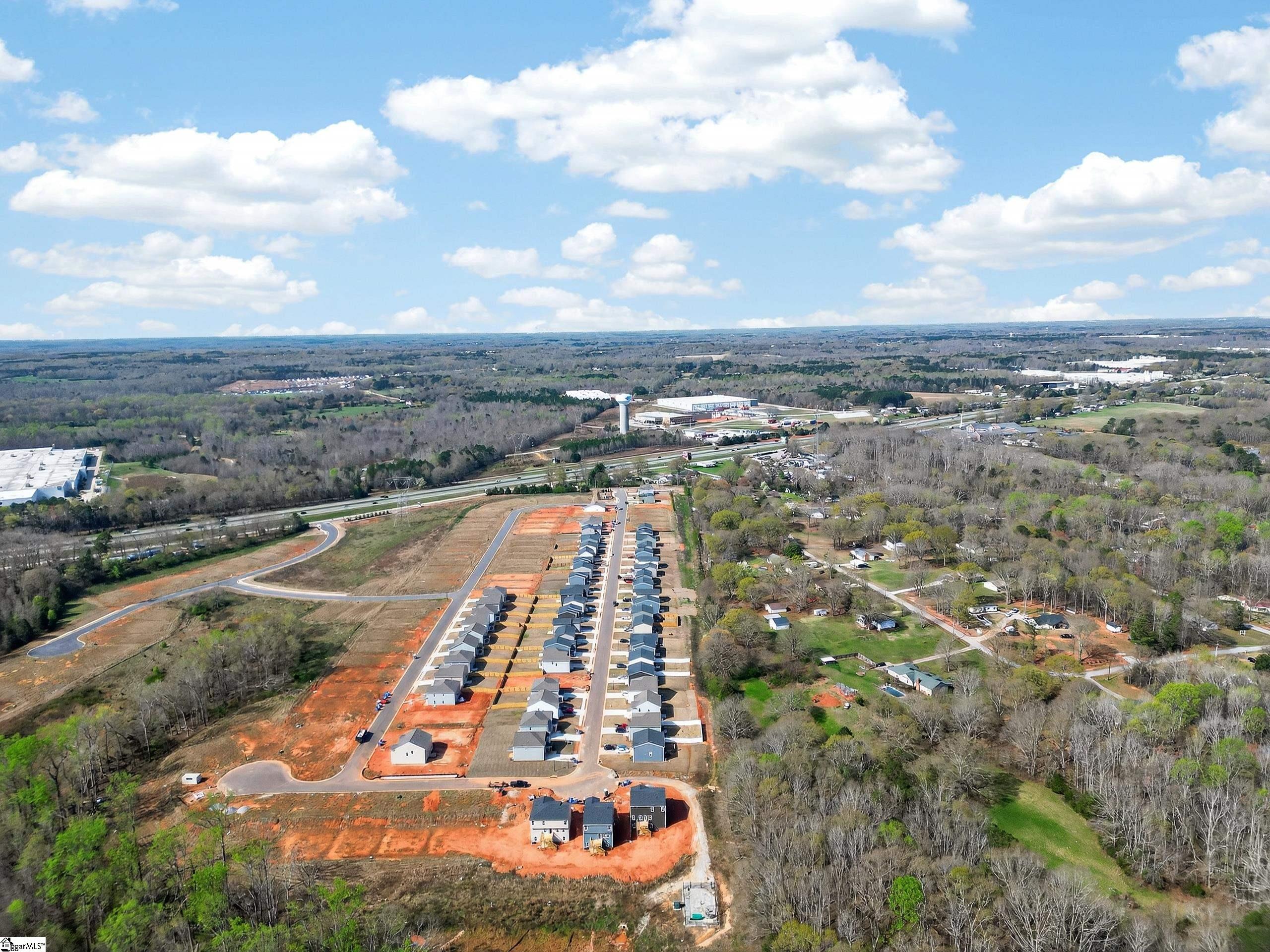 105 Spg Knl Way Fountain Inn, SC 29644 - Photo 5 of 22