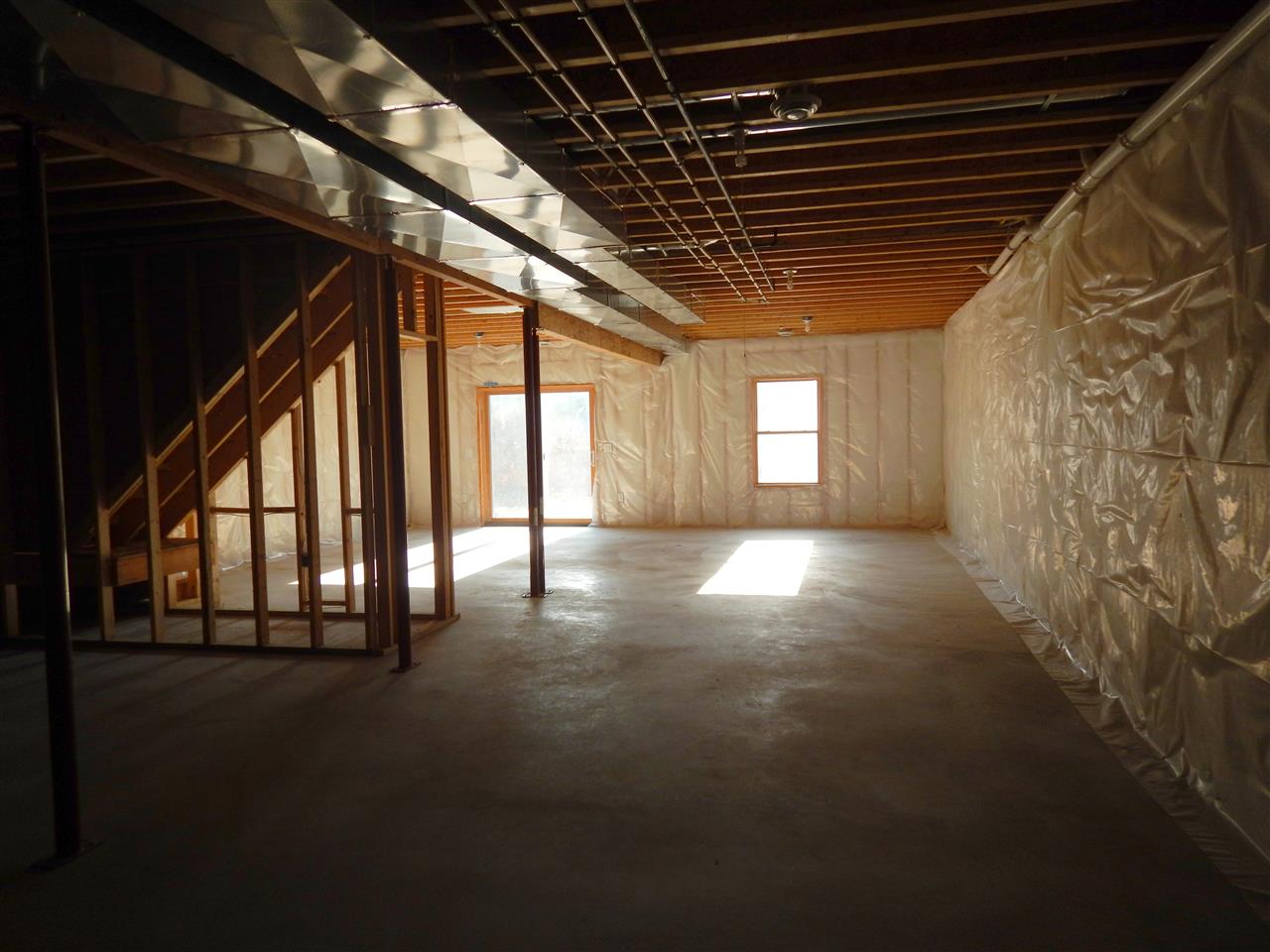 1842 Round Lake Road Interlochen, MI 49643 - Photo 31 of 49 1808768-30.JPG