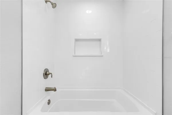 $575,999 | 301 East Virginia Avenue, Punta Gorda, FL 33950