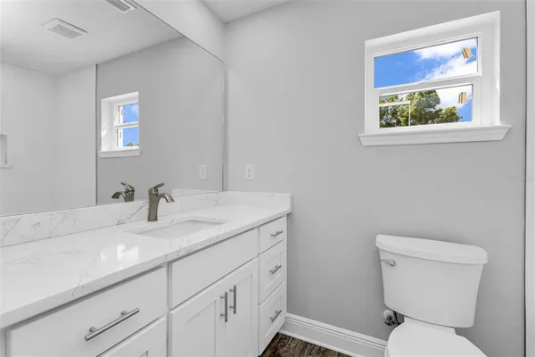 $575,999 | 301 East Virginia Avenue, Punta Gorda, FL 33950