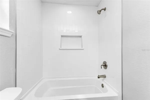 $575,999 | 301 East Virginia Avenue, Punta Gorda, FL 33950