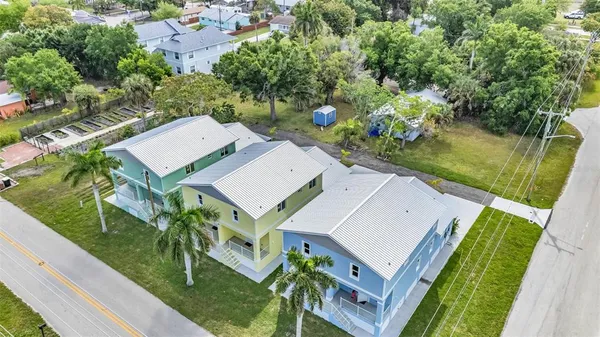$575,999 | 301 East Virginia Avenue, Punta Gorda, FL 33950