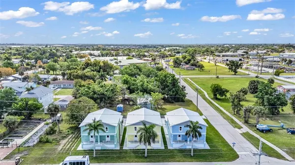 $575,999 | 301 East Virginia Avenue, Punta Gorda, FL 33950