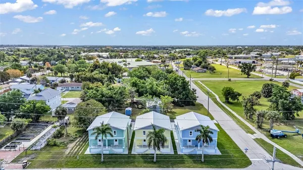 $575,999 | 301 East Virginia Avenue, Punta Gorda, FL 33950