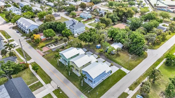 $575,999 | 301 East Virginia Avenue, Punta Gorda, FL 33950