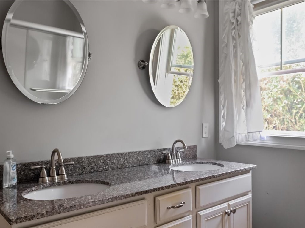 18 Chester Avenue, Unit 1 Westerly, RI 02891 - Photo 18 of 39