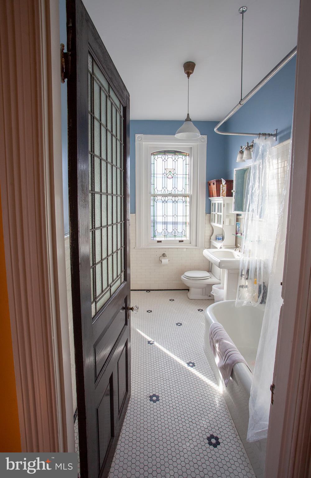 4610 Springfield Avenue Philadelphia, PA 19143 - Photo 26 of 37 Gallery Image 26