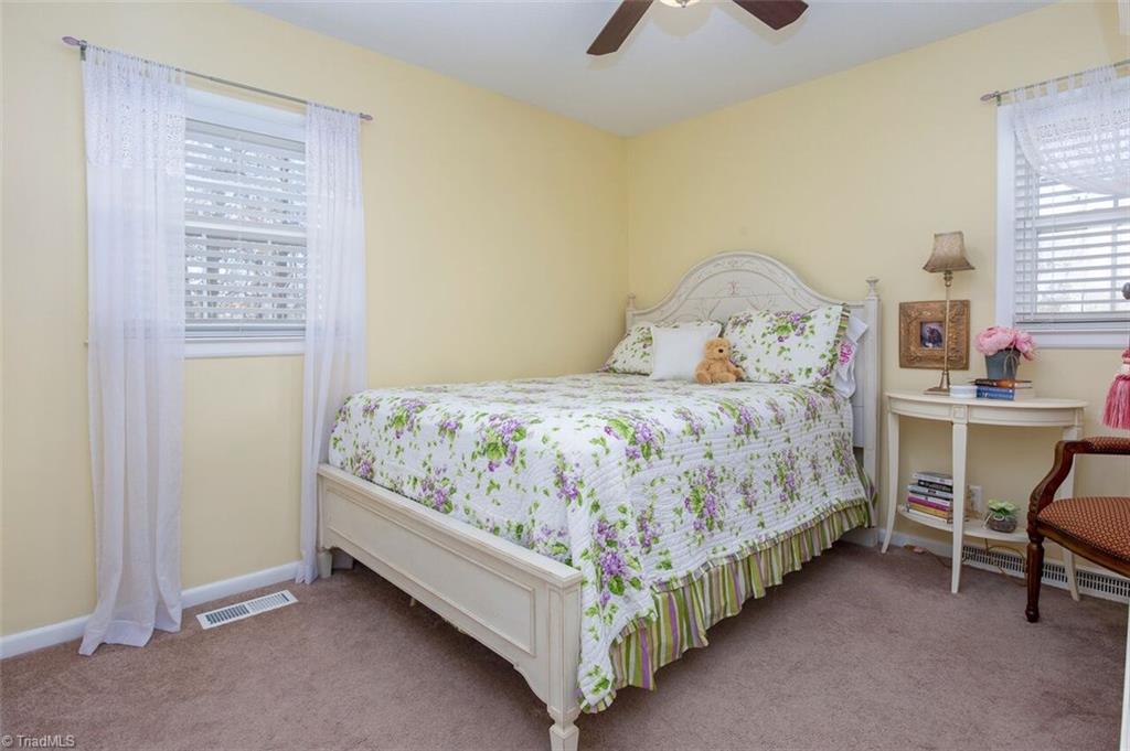 602 Aberdeen Road High Point, NC 27265 - Photo 17 of 28 Gallery Image 17