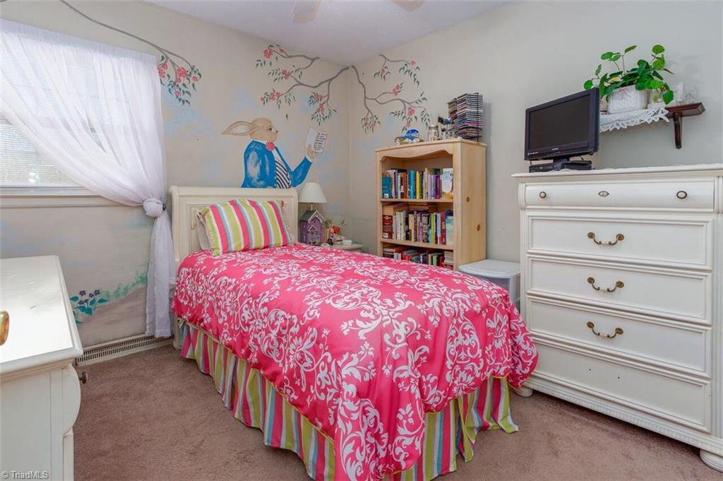 602 Aberdeen Road High Point, NC 27265 - Photo 18 of 28 Gallery Image 18