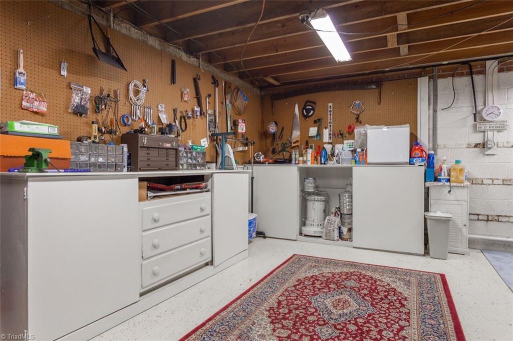 602 Aberdeen Road High Point, NC 27265 - Photo 25 of 28 Gallery Image 25