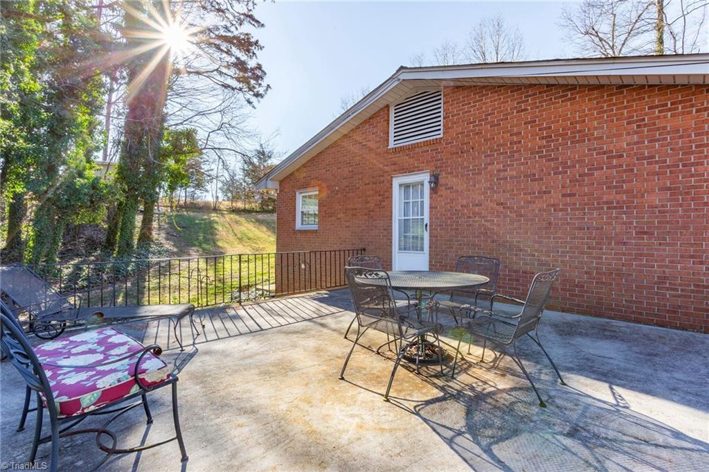 602 Aberdeen Road High Point, NC 27265 - Photo 27 of 28 Gallery Image 27