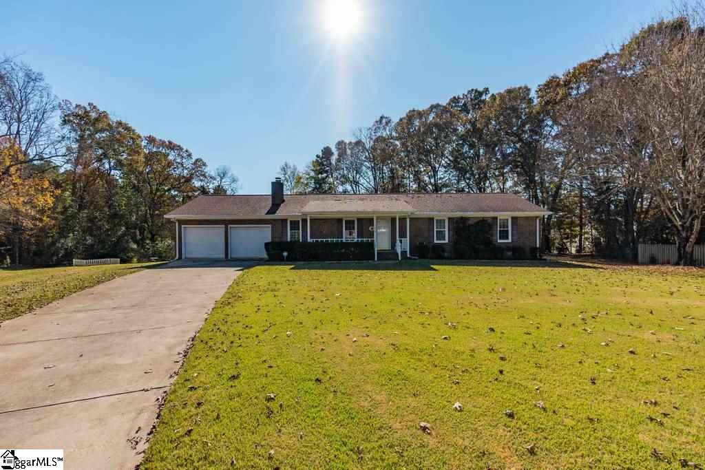 1009 Colleton Court Easley, SC 29642 - Photo 1 of 36 Gallery Image 1