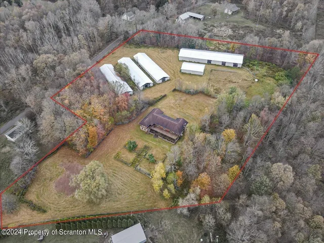 $1,395,000 | 434 Hemlock Road, Waymart, PA 18472