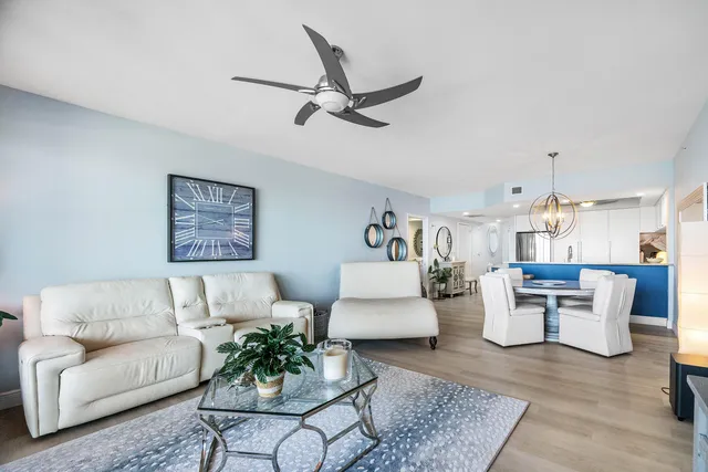 $4,200 | 2650 Lake Shore Drive, Unit 1202, Riviera Beach, FL 33404