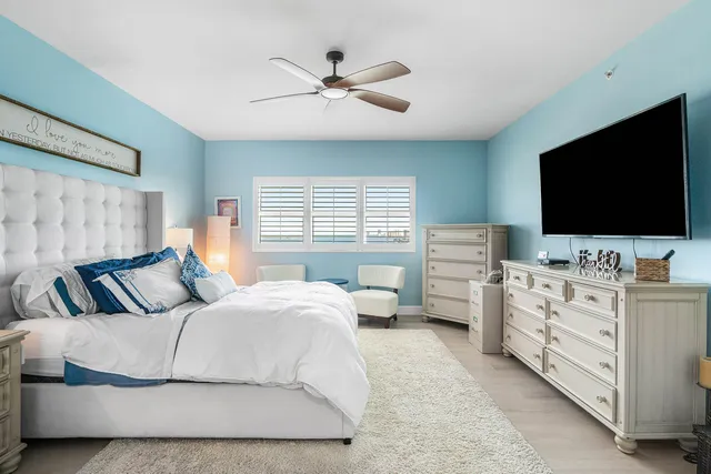 $4,200 | 2650 Lake Shore Drive, Unit 1202, Riviera Beach, FL 33404