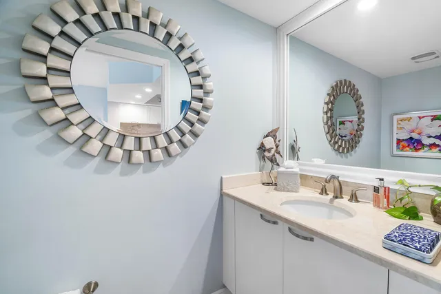 $4,200 | 2650 Lake Shore Drive, Unit 1202, Riviera Beach, FL 33404