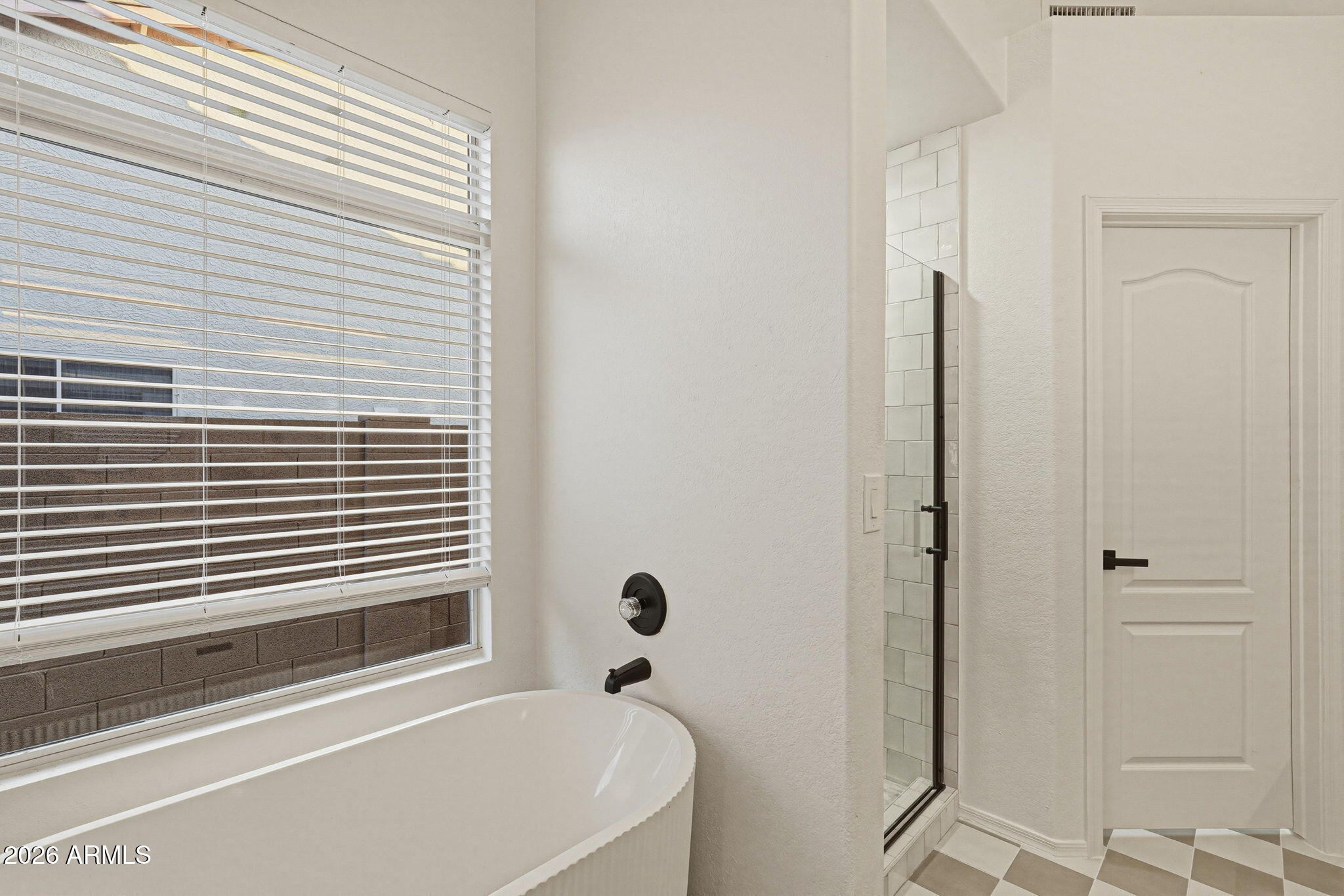 342 West El Freda Road Tempe, AZ 85284 - Photo 26 of 42 Primary EnSuite