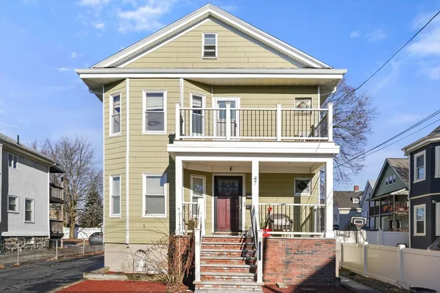 $3,200 | 47 Marshall Street, Unit 1, Medford, MA 02155