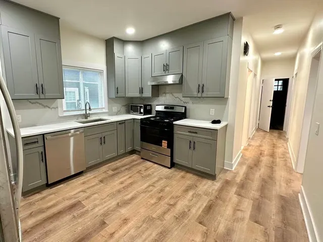 $3,200 | 47 Marshall Street, Unit 1, Medford, MA 02155