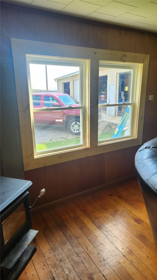 5071 Murphy Road Pike, NY 14066 - Photo 12 of 44 New front windows just installed!