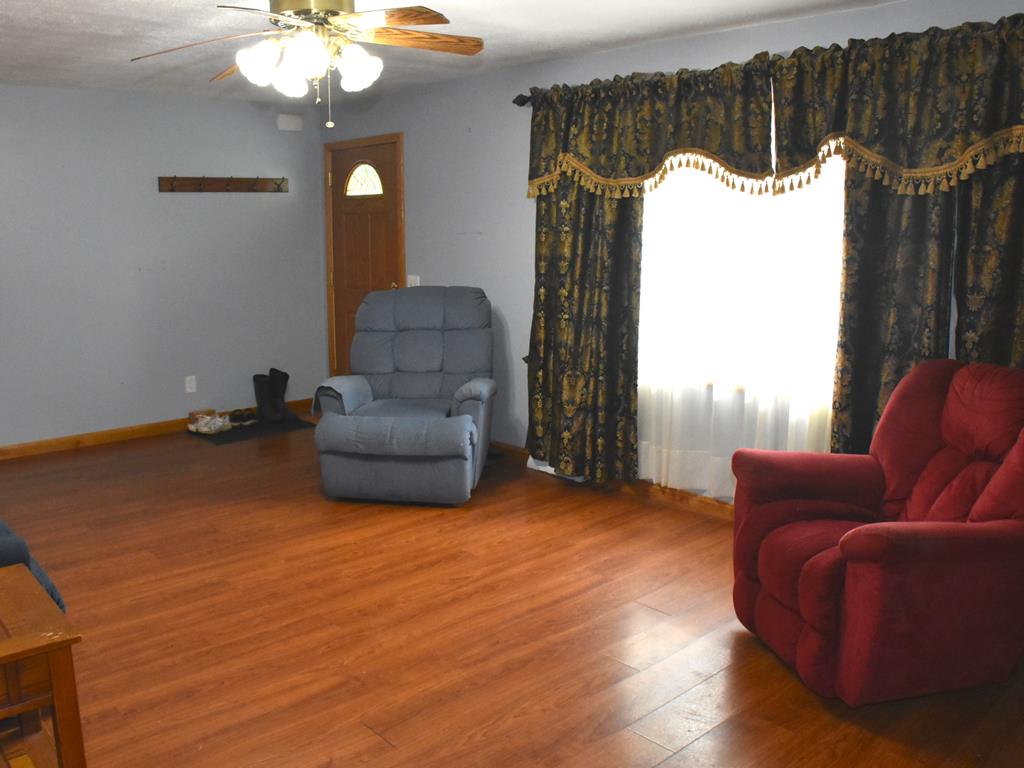 15897 Thompson Road Conneautville, PA 16406 - Photo 14 of 41