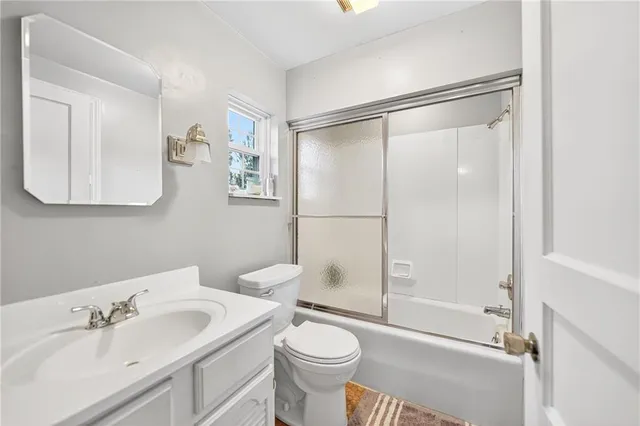 $234,900 | 2164 Constitution Boulevard, McKeesport, PA 15135