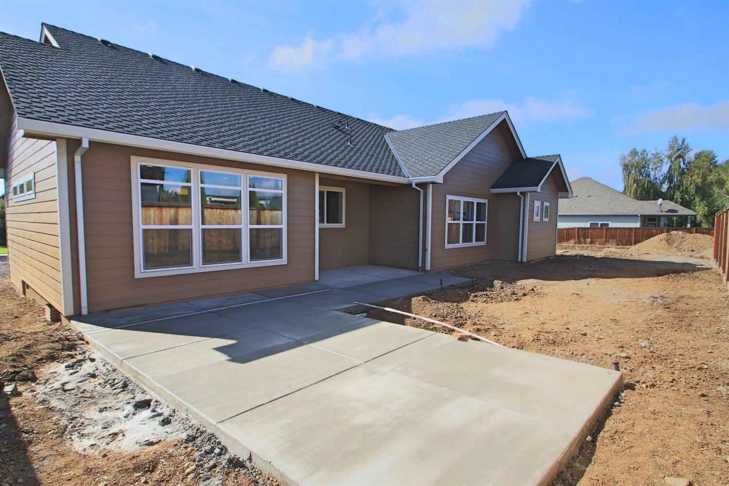 2033 Jeremy Street Central Point, OR 97502 - Photo 20 of 21 Additional Photo