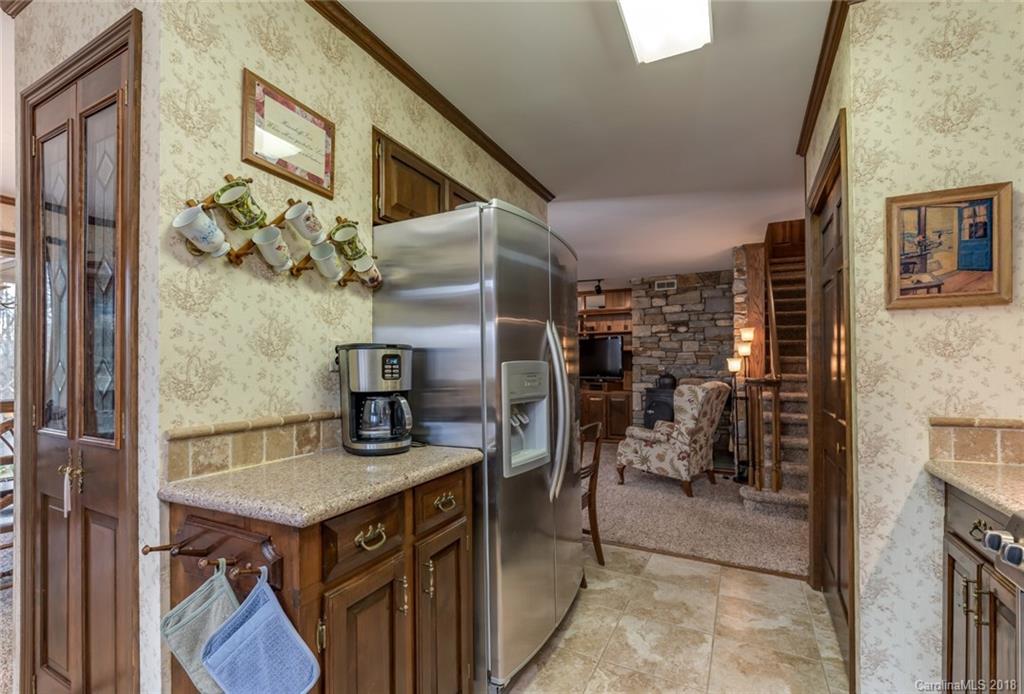 635 Wildcat View Ln Mill Spring Mill Spring, NC 28756 - Photo 9 of 26