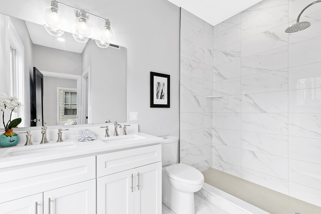 66 Falcon Street, Unit 4 Boston, MA 02128 - Photo 6 of 10