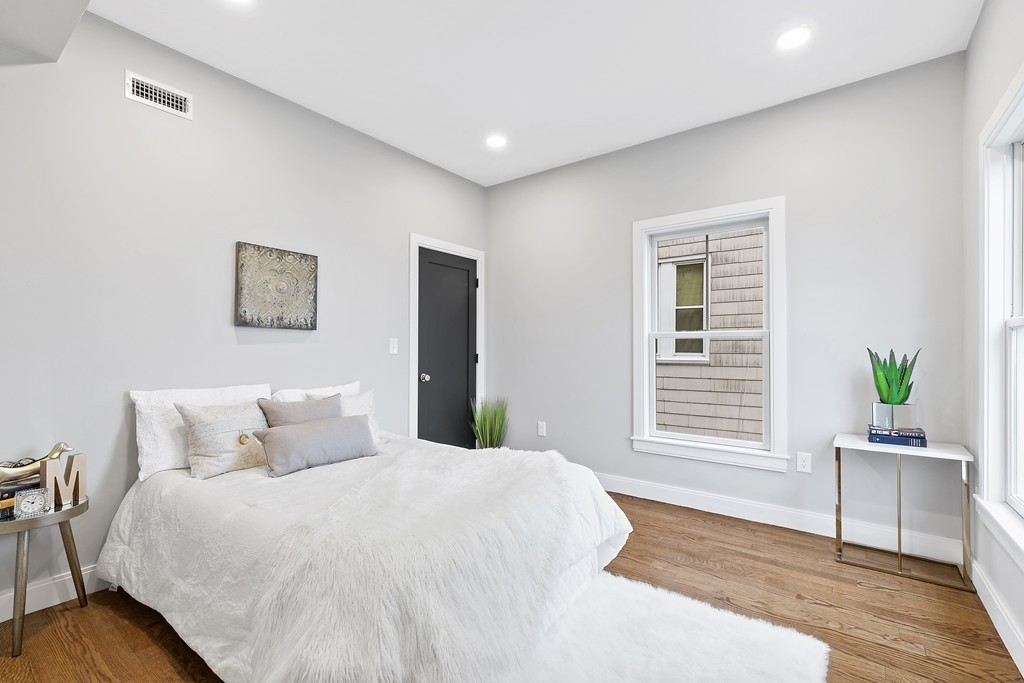 66 Falcon Street, Unit 4 Boston, MA 02128 - Photo 7 of 10