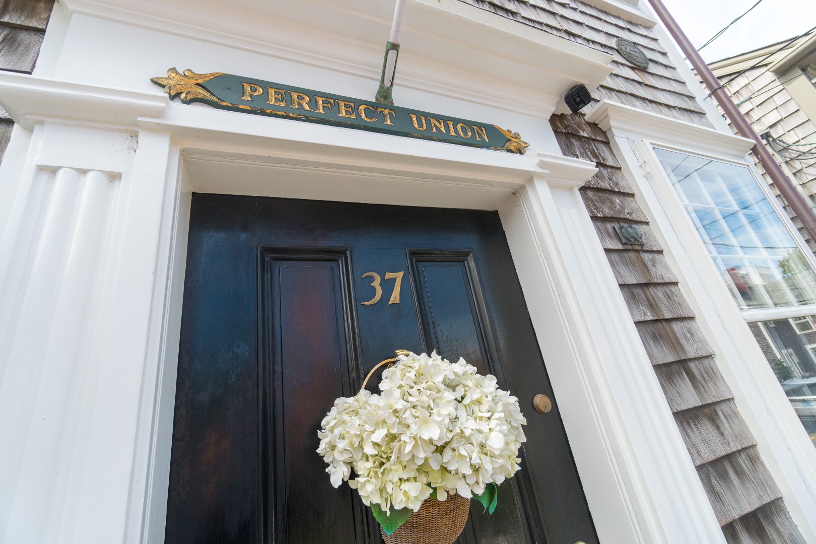 37 Union Street Nantucket, MA 02554 - Photo 3 of 25