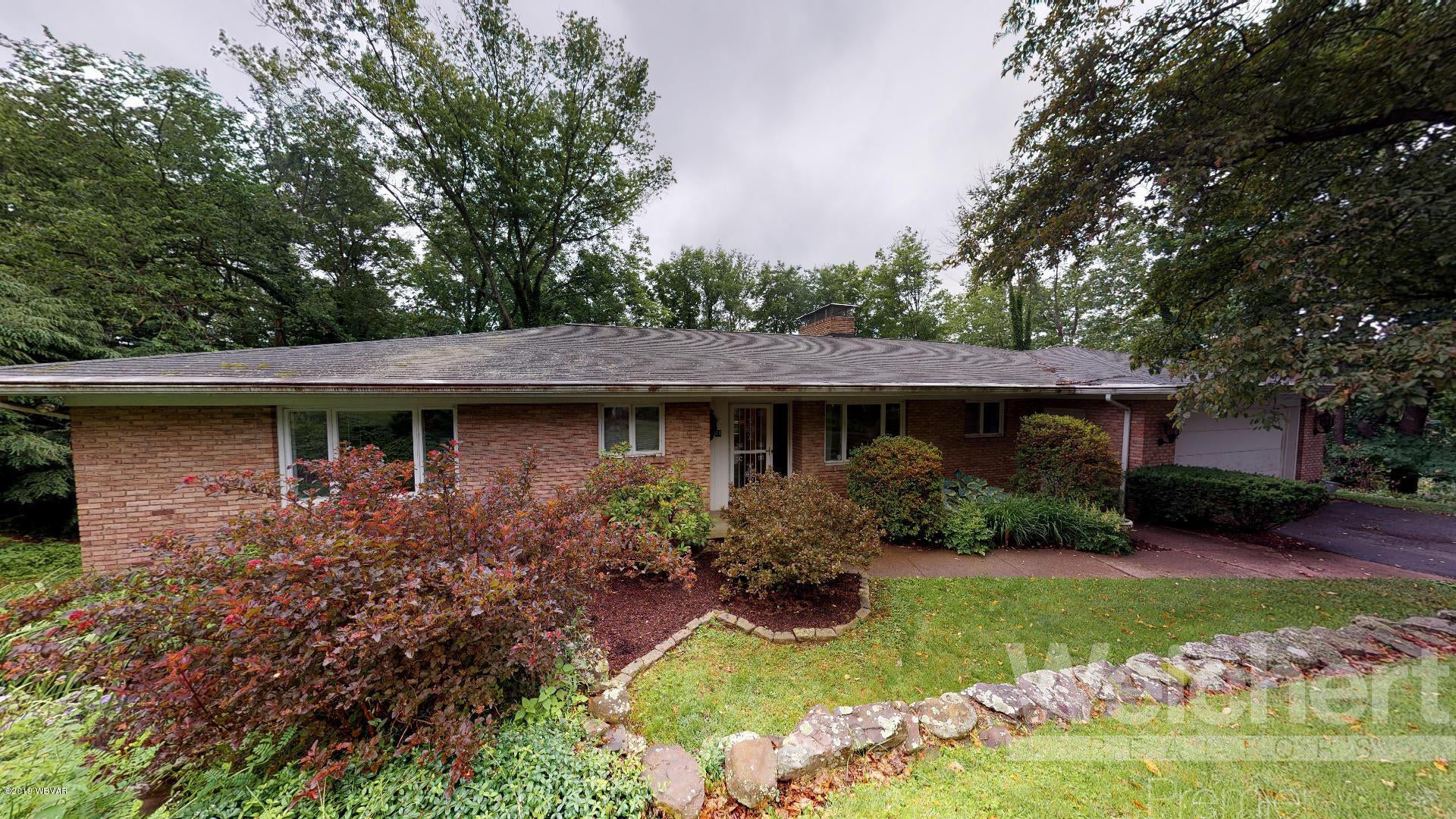 44 Grandview Road Williamsport, PA 17701 - Photo 1 of 50 44 Grandview