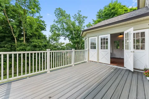 $1,600,000 | 2 Castle Hill Close, Dobbs Ferry, NY 10522