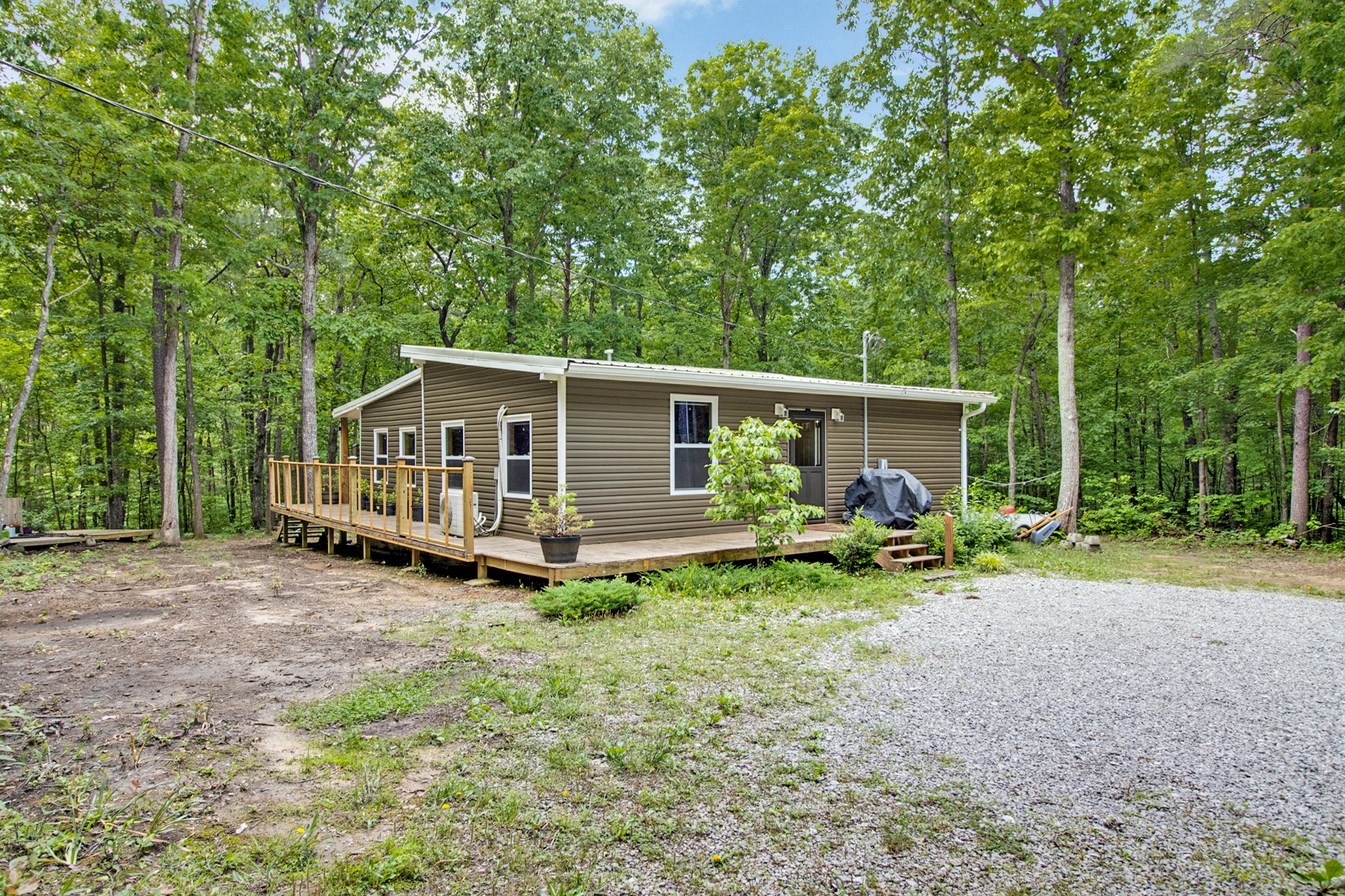 81 Lou Road Pikeville, TN 37367 - Photo 1 of 24 Gallery Image 1