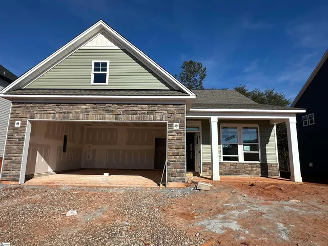 $331,754 | 347 East Pyrenees Drive, Lyman, SC 29365