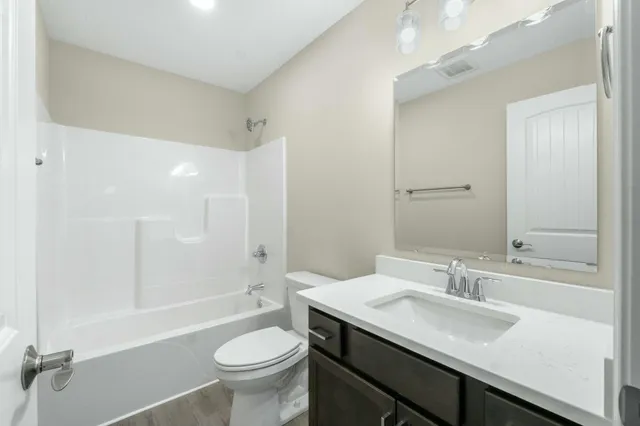 $499,900 | 585 Berrynoll Court, Coldwater, MI 49036