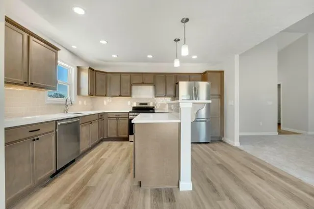 $499,900 | 585 Berrynoll Court, Coldwater, MI 49036