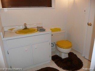 5219 Watergate Road West Bloomfield, MI 48323 - Photo 23 of 25 Lower Level Full Bath