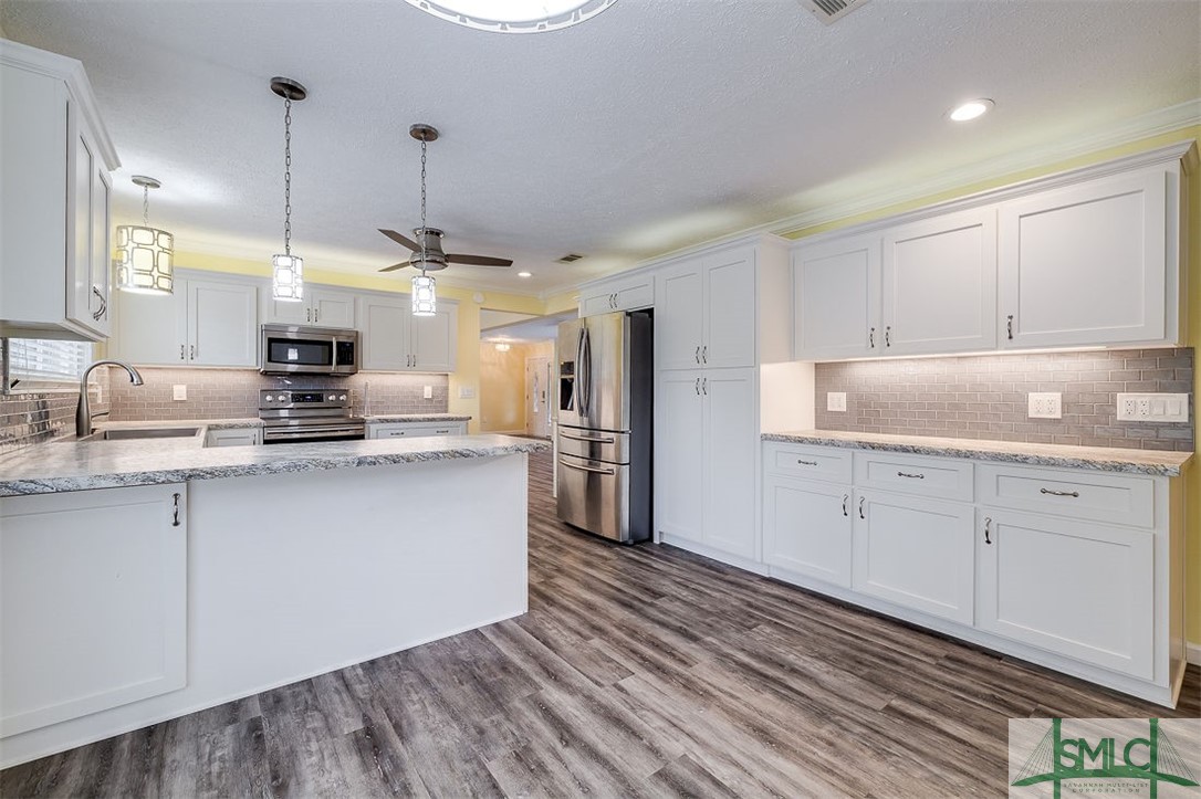 226 George Road Bloomingdale, GA 31302 - Photo 12 of 46 Kitchen