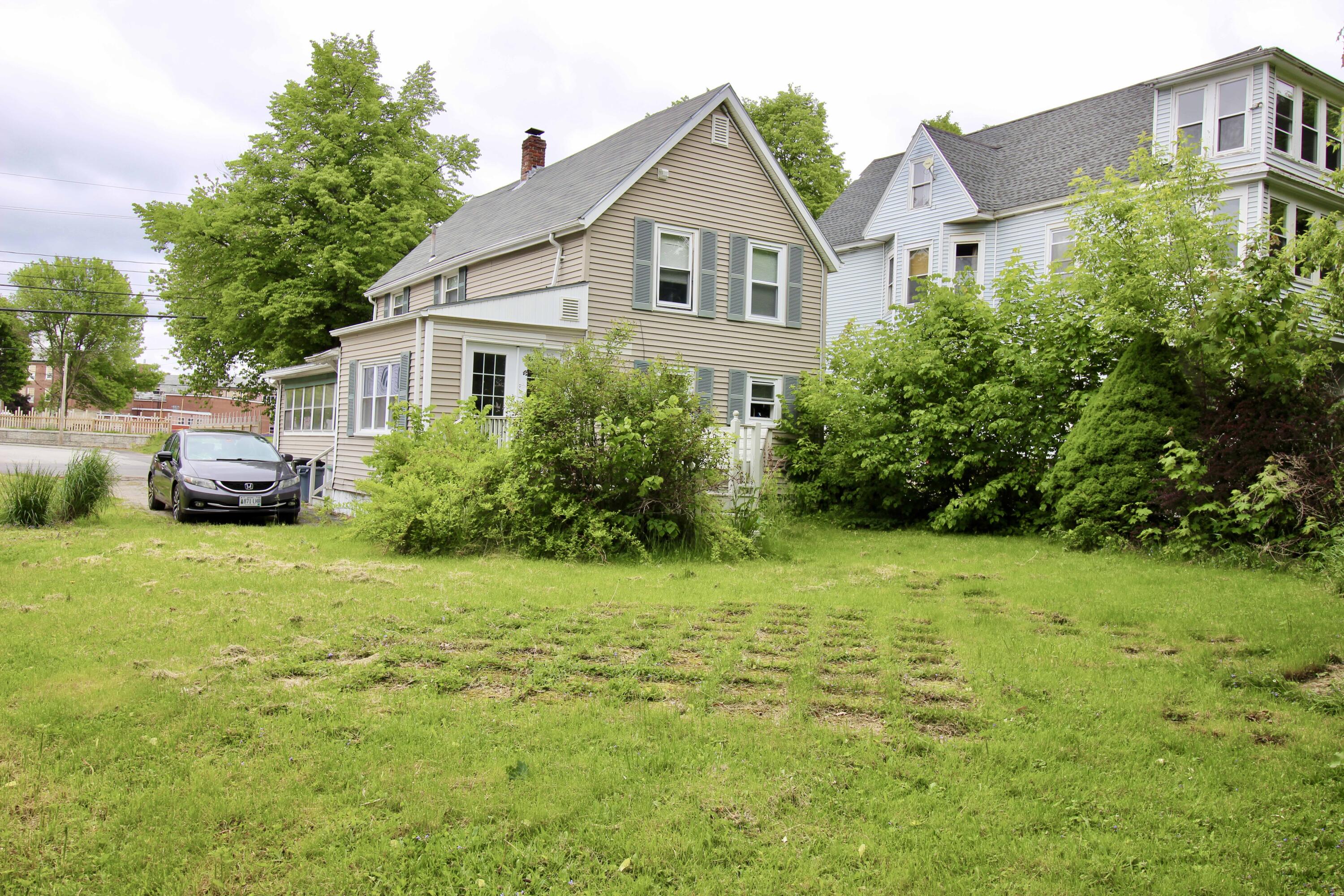 255 Sabattus Street Lewiston, ME 04240 - Photo 35 of 40 IMG_8248