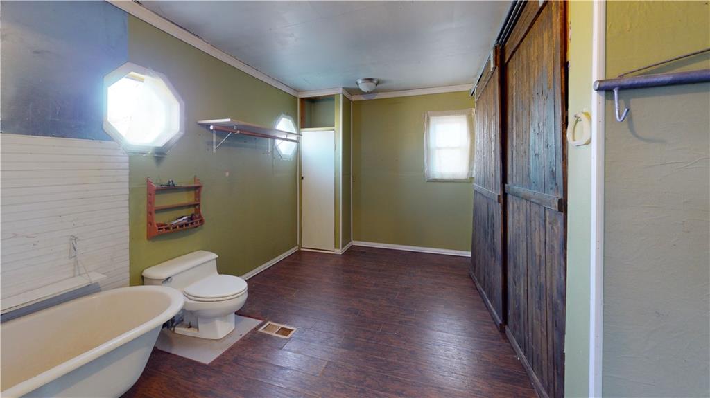 308 East Yale Street Liberal, MO 64762 - Photo 8 of 15