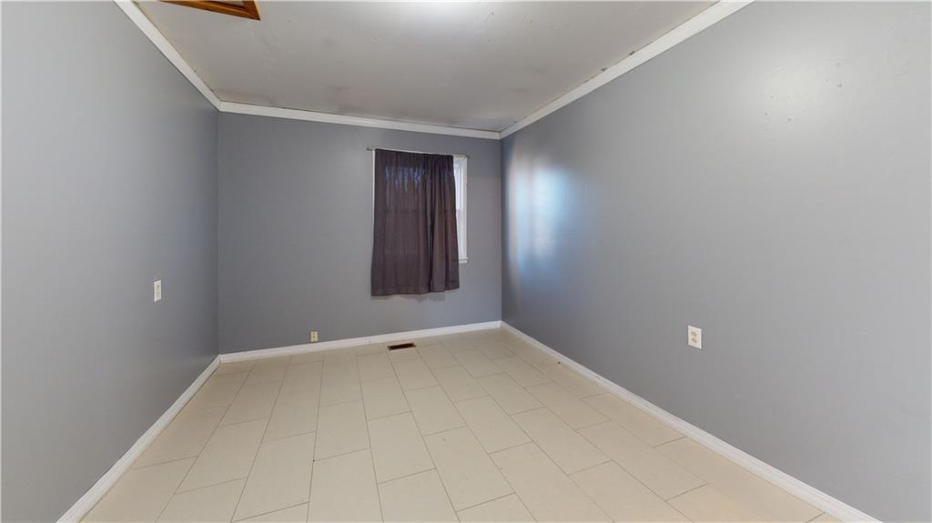 308 East Yale Street Liberal, MO 64762 - Photo 9 of 15