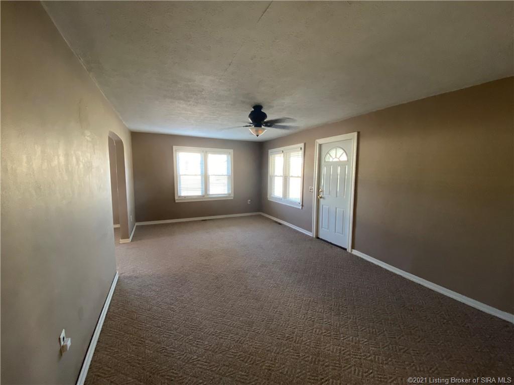 2015 West Moonglo Road Scottsburg, IN 47170 - Photo 11 of 19 Gallery Image 11
