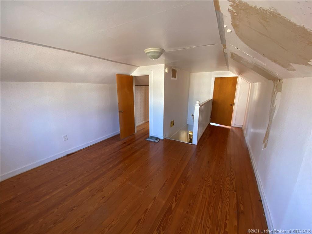 2015 West Moonglo Road Scottsburg, IN 47170 - Photo 17 of 19 Gallery Image 17