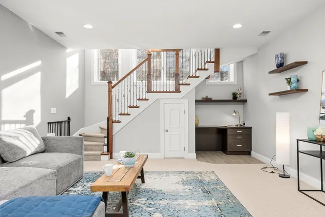 $849,000 | 1116 West Hubbard Street, Unit 1E, Chicago, IL 60642