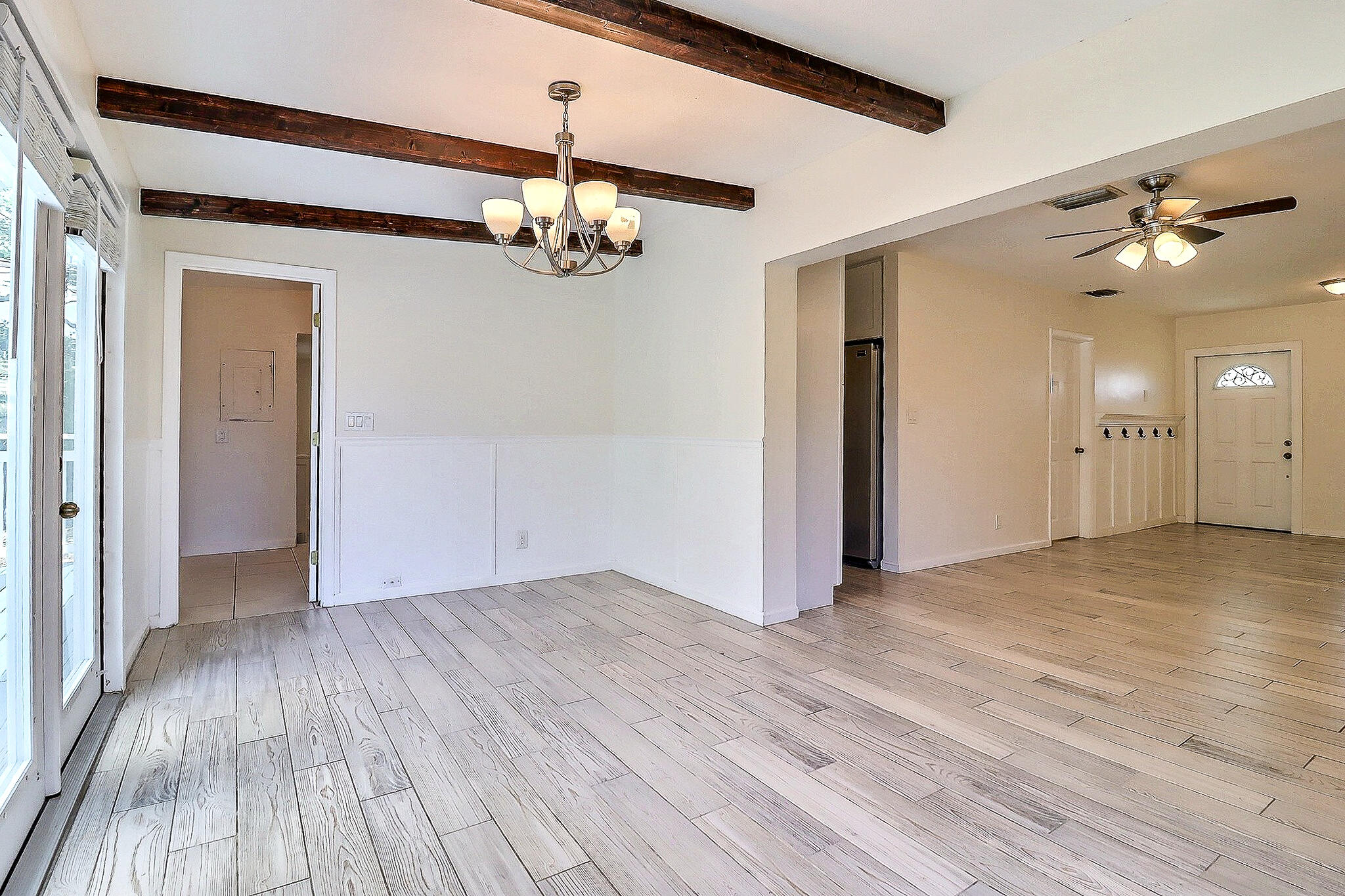 337 Mid Pines Road Palm Springs, FL 33461 - Photo 10 of 32 9bc154669db41e7416b0402fd6ecd9c6af793c4a